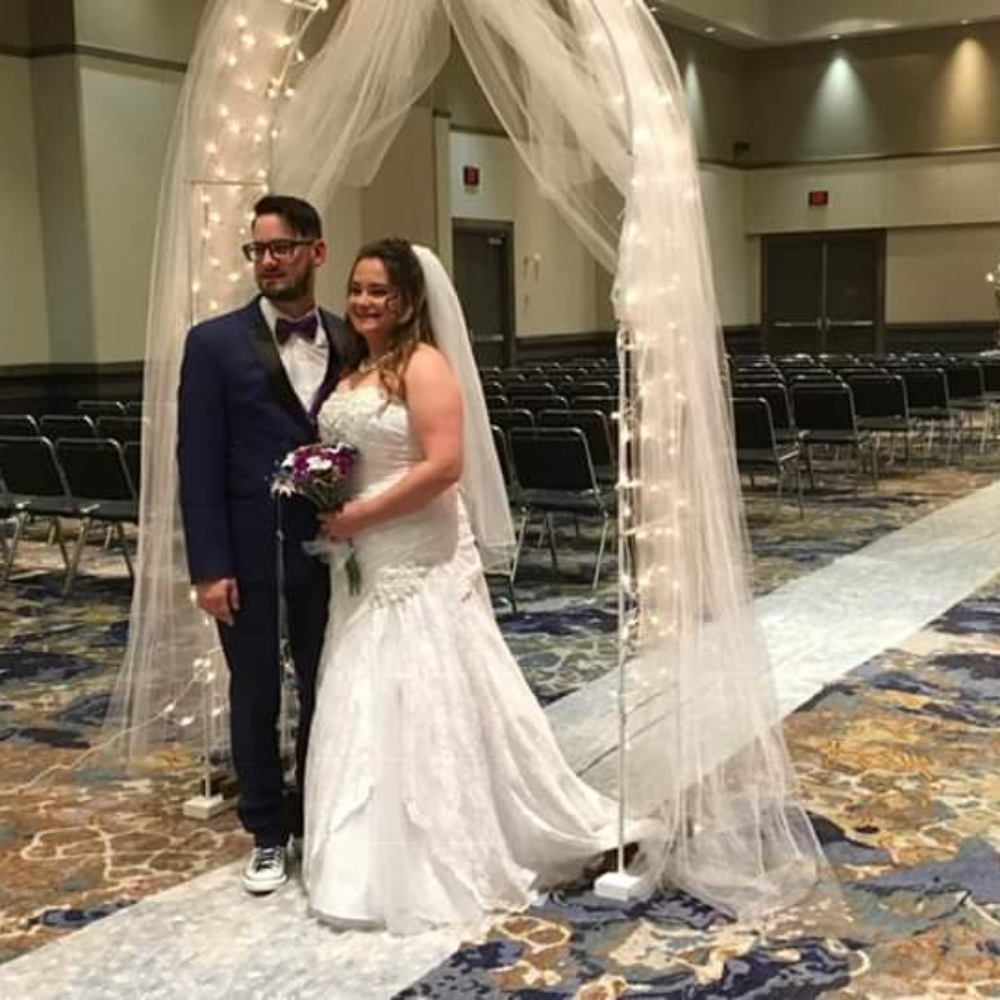 Wedding dress - Picture 3 of 6